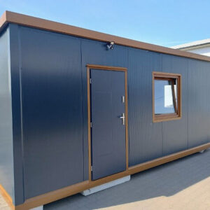 21 m² Bürocontainer mit Toilette und Kochnische