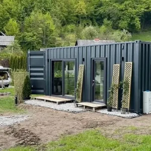 15 m² Container-Minihaus mit eigenem Bad