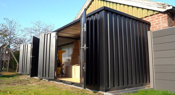 Schwarzer XL-Lagercontainer mit zwei Doppeltüren, 15 m² – Bild 3