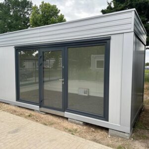 Bürocontainer 6,00 × 2,90 m mit eigener Toilette
