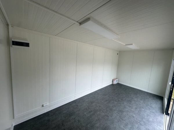 Bürocontainer 6,00 × 2,90 m mit Polystyrol-Dämmung – Bild 5