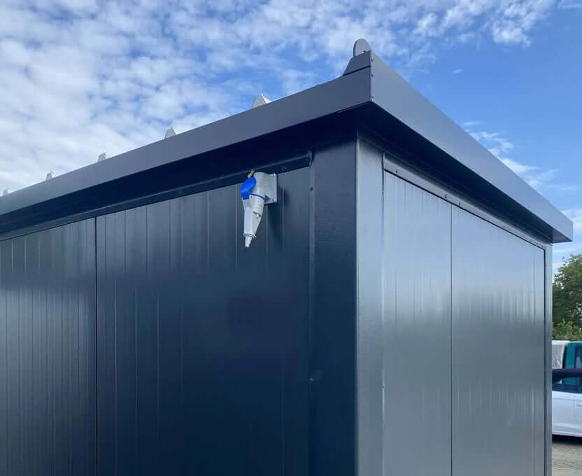 Bürocontainer 4,00 × 2,20 m, komplett ausgestattet – Bild 3